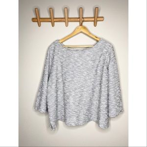 Multicolored gray wide sleeved sweater